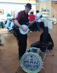 One-Man Band Sean Lee